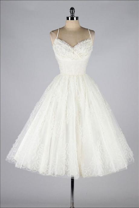 H1501 Vintage Prom Dress, White Prom Gowns, Lace Homecoming Dress