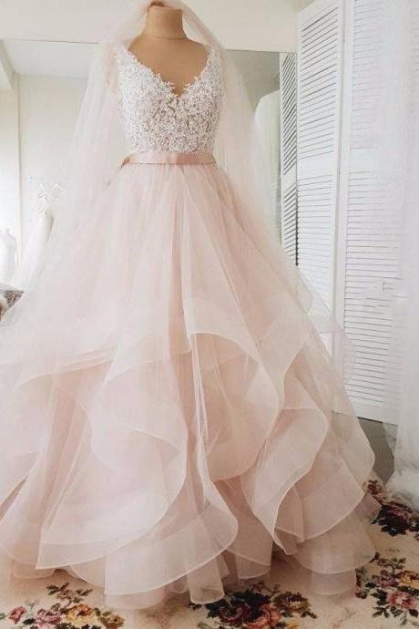 P1593 V-neckline Blush Wedding Dress,high Quality Lace Bridal Dress,tiered Skirt Wedding Gown