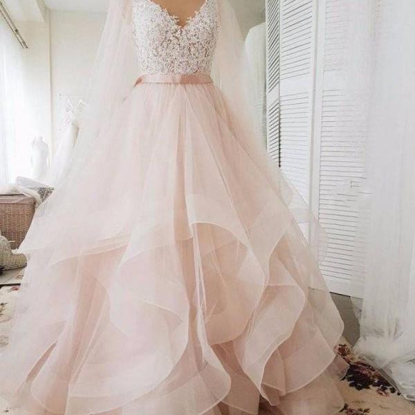 P1593 V-neckline Blush Wedding Dress,high Quality Lace Bridal Dress,tiered Skirt Wedding Gown